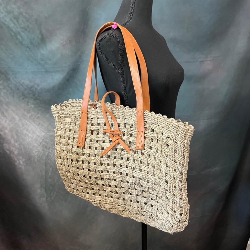 Elsa Collective Woven Straw Lattice Bag Tan Leather Straps Boho Summer Beach Bag